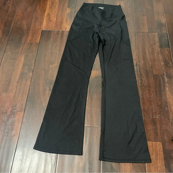 High Waisted Cross Over Flare Black Leggings Women’s Size Small - Picture 1 of 6